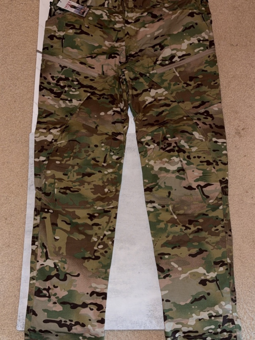NWT MEN’S Tactical Series Cargo Pants in MultiCam Camo - Picture 3 of 5